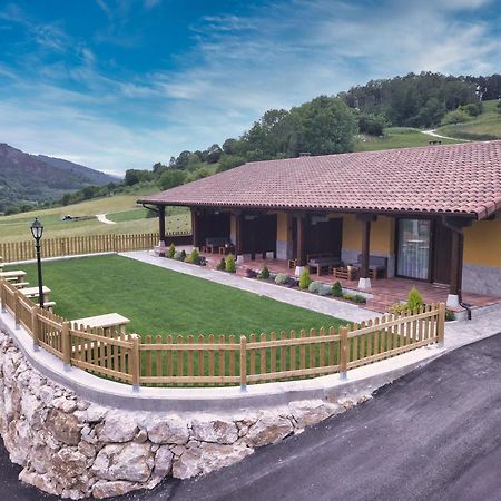 Apartamentos Fuente La Pipa Avín Zewnętrze zdjęcie